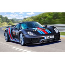 Revell Porsche 918 Spyder with Weissach package (Martini Racing Design) 07027