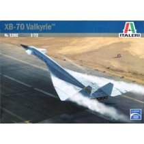 XB-70 Valkyrie 1/72