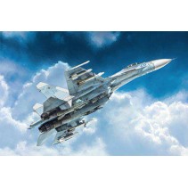 Italeri Su-27 Flanker 1413