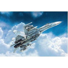 Italeri Su-27 Flanker 1413