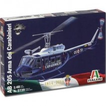 Italeri 2739 AB 205 Arma dei Carabinieri 1/48