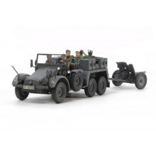 Tamiya 32580 German 6x4 Towing Truck Kfz.69 with 3.7cm Pak 1/48