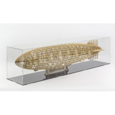 DW HINDENBURG ZEPPELIN STATIC BALSA MODEL KIT W/DUSTCOVER