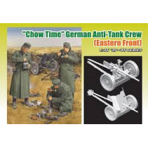 Dragon D6997 "Chow Time" German Anti-Tank Crew [Eastern Front] 1/35 '39-'45 Seri