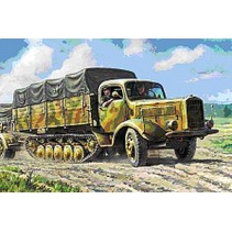 Zvezda Z3603 Maultier 4.5 Ton Truck 1/35