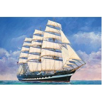 Zvezda Krunsenstern Sailing Ship 1/200 Z9045