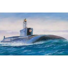 Zvezda SSBN Borie Nuclear Submarine 1/350 Z9058